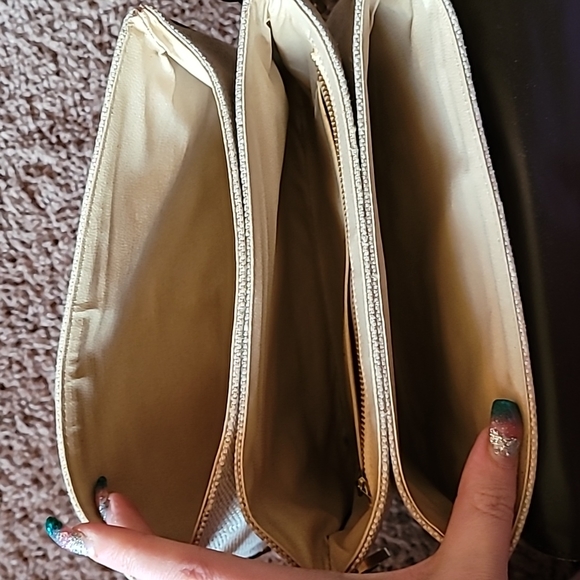 CLINIQUE purse clinique purse clinique purse clinique purse clinique purse clini - Picture 11 of 16